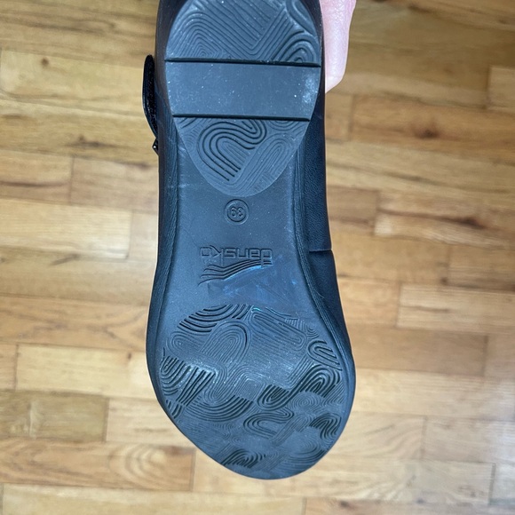 Dansko Women’s Size 39 Roxanne Burnished Nubuck Black Leather Mary Jane - Picture 9 of 10